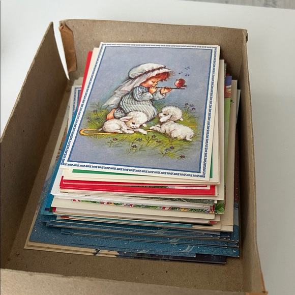 Assorted Vintage Christmas and none Christmas Cards - Picture 2 of 3